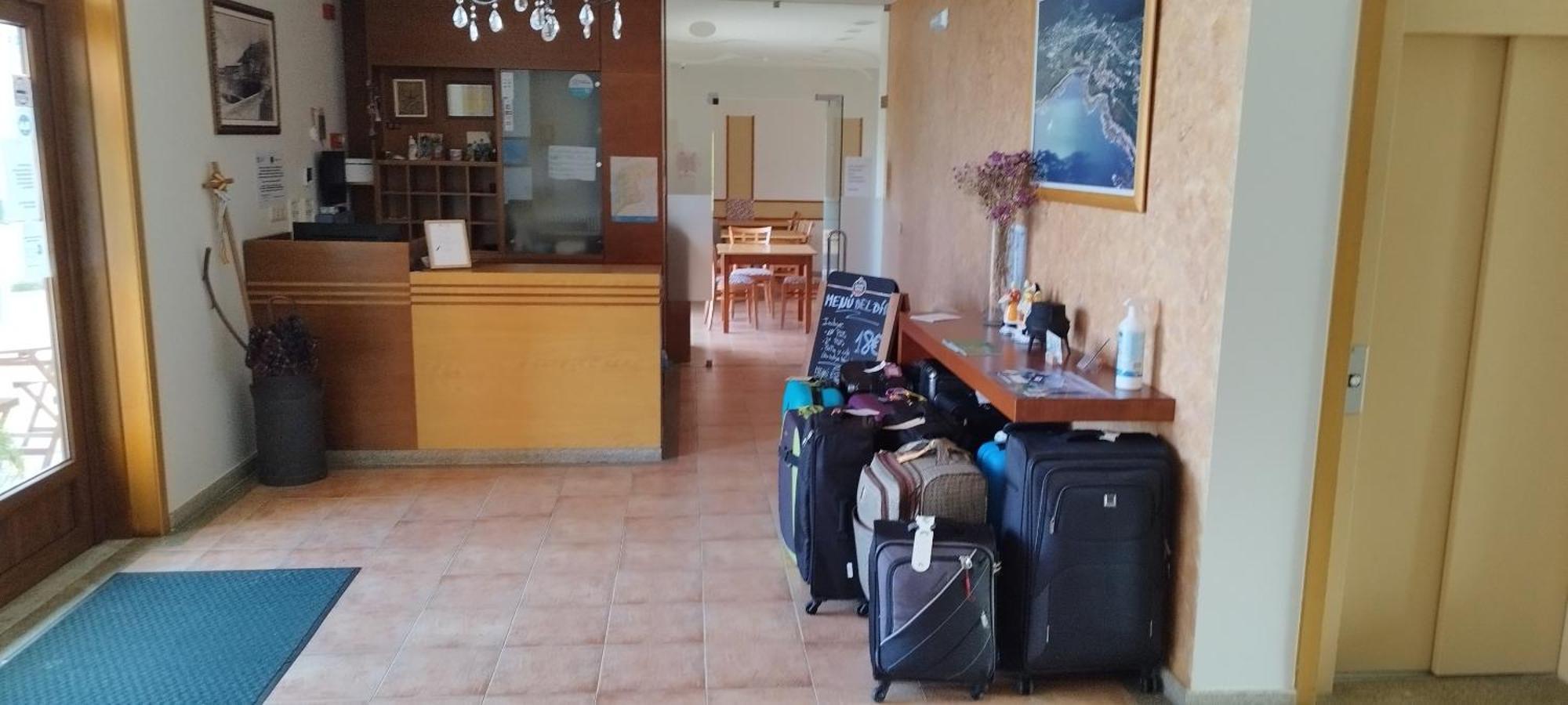 Hotel A Raina オイア エクステリア 写真